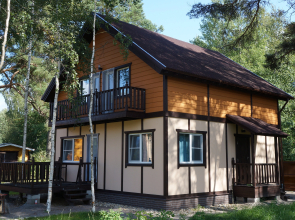 Ozernaya 38 Private House