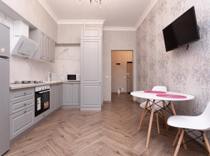 Апартаменты на Севастьянова