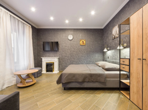 Shikalad Kmv V Istoricheskom Tsentre Pyatigorska Flat