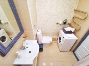 Апартаменты M.O.O.N. APARTMENTS Zenkova 86