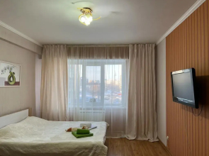 Na Ulitse Petra Yermolaeva 1 Flat