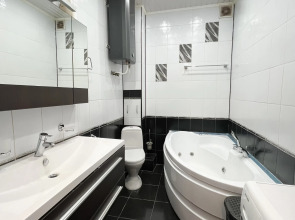 Квартира 1-комнатная  на Карла Маркса 6/1