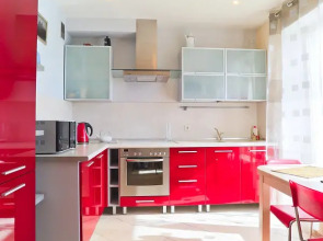 Апартаменты 4-комнатные HomeApart Сторожовская, 8