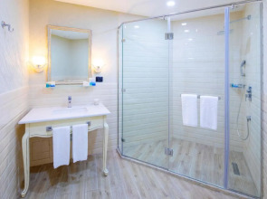 Отель Sapphire Marine