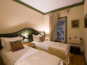 Бутик Отель 1881