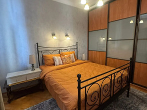 Апартаменты Карла Макса 8