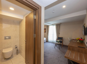 Отель Litros Hotel & Spa