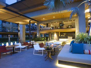 Отель The Silver Palm Wellness Resort