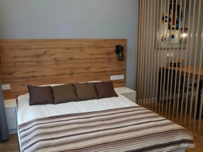 Aquadeluxe apartment with city view 3