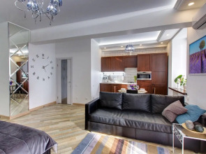 Апартаменты Азбука на Бабушкина 52