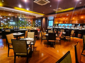 Отель Tower Club at lebua