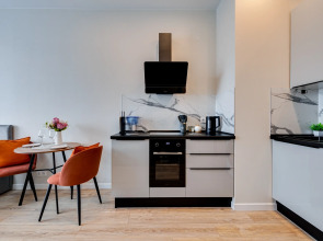 Квартира Happy People на Серебрякова 11к2