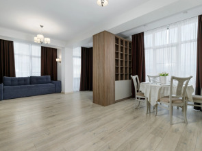 Апартаменты GeoApart Цветочная 30