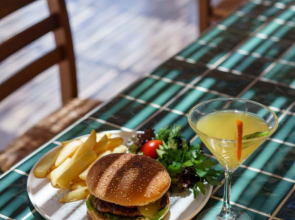 Отель Costa Maya