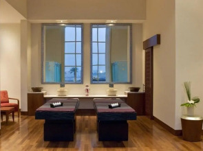 Grand Hyatt Doha Hotel & Villas