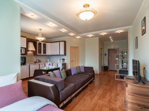 Апартаменты Пять Звезд на Омской