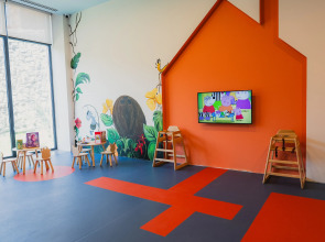 Отель Red Bridge Yerevan