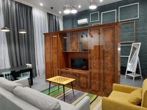 Апартаменты "У художника на Аллее Героев, 4"