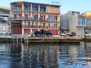 Яхт-клуб Кайрос