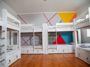 Хостел Happy Baku Hostel & Tours