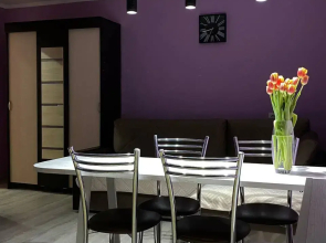 Апартаменты Уютная Двухкомнатная Квартира в Центе Рыбинска