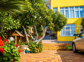 Hotel Anna Sariya