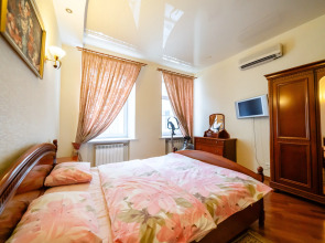 Апартаменты на Гороховой улице 4