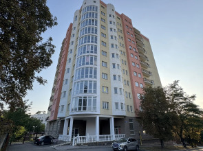 Квартира новая двухкомнатная с видом на город