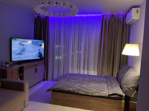 S Panoramnym Vidom Flat