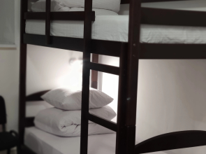 Leon Hostel