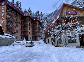 Отель Таулу