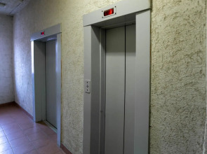 Апартаменты однокомнатные (97) Серебровская 91