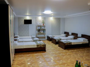 Отель София