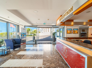 Отель Muthu Raga Madeira