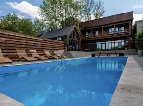 5 Gor Guest house