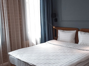 Отель Gizzat Plaza