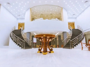 La Rosa Waves Beach - Couple & Families Only