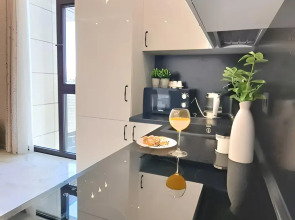 Апартаменты в ЖК Метрополь с Красивым Видом на Горы