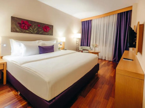 Отель Dedeman Oskemen Tavros