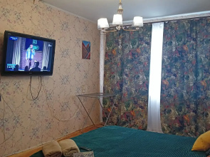 Uyutnaya Dvukhkomnatnaya Flat