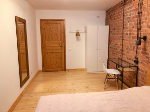 Жилое помещение Forever Young Rooms