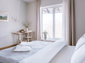 Вилла Дом с Кипарисами