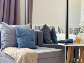 Апартаменты Современная квартира на Яна Крастыня