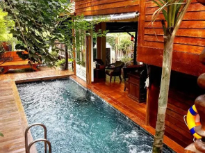 Seven Senses Guest house