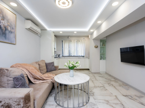 2-K Kvartira na Ulitse Khorenatsi XO444 Flat