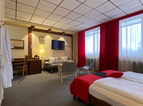 Отель Пония