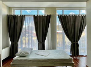 Dlya Bolshoy Semyi  Na 10  chelovek Apartment