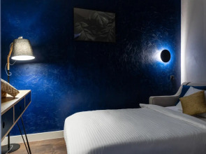 Квартира Двухкомнатный Люкс КВАРТ НЕВСКИЙ