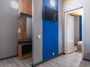 Отель Максим Парк-Лоо