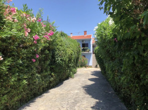 In Villa Big garden Private pool Sea close Apartments